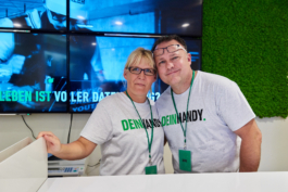  Ladeneröffnung Fotograf Berlin, Geschäftseröffnung Fotografie, Ladenöffnung Eventfotograf Berlin, Ladenöffnungsreportage Berlin, Ladenöffnungsfotografie Preise, Ladenöffnungsevent Fotograf Berlin, Einkaufszentrum Eröffnungsfotograf, Ladenöffnung Fotografie Portfolio, Shop Opening Fotograf Berlin, Ladenöffnung Pressefotografie, Ladenöffnung PR-Fotos Berlin, Fotograf für Store Opening, Ladenöffnung Imagefotos, Geschäftsneueröffnung Fotograf, Ladenöffnung Eventdokumentation, Berliner Ladeneröffnungsfotos, Ladenöffnungsfotograf Firmenevent, Fotoreportage Ladeneröffnung, Ladenöffnung Social Media Fotos, Fotograf für Einzelhandelseröffnung Berlin, o2, deinhandy.de