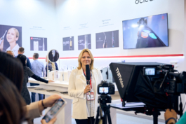  Messefotograf Berlin, Messefotografie Dienstleistungen, Messefotograf Preise Berlin, Messestand Fotografie, Messefotografie, Messegesellschaften, Professioneller Messefotograf Berlin, Messestand Dokumentation, Messefotograf, Messeauftritte, Messefotografie, Messestandgestaltung, Messefotograf, Messeimpressionen, Produktfotografie auf Messen, Messefotograf, Messeevents, Messefotografie, Messebesucher, Messefotografie, Berliner Messehallen, Messefotografie, Firmenauftritt, Messefotograf, Messestände in Berlin, Messefotografie, Fachmessen Berlin, Messefotografie, Ausstellerportfolios, Messefotografie, Messekatalogbilder, Messefotograf Berliner Messekalender