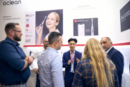  Messefotograf Berlin, Messefotografie Dienstleistungen, Messefotograf Preise Berlin, Messestand Fotografie, Messefotografie, Messegesellschaften, Professioneller Messefotograf Berlin, Messestand Dokumentation, Messefotograf, Messeauftritte, Messefotografie, Messestandgestaltung, Messefotograf, Messeimpressionen, Produktfotografie auf Messen, Messefotograf, Messeevents, Messefotografie, Messebesucher, Messefotografie, Berliner Messehallen, Messefotografie, Firmenauftritt, Messefotograf, Messestände in Berlin, Messefotografie, Fachmessen Berlin, Messefotografie, Ausstellerportfolios, Messefotografie, Messekatalogbilder, Messefotograf Berliner Messekalender