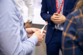  Messefotograf Berlin, Messefotografie Dienstleistungen, Messefotograf Preise Berlin, Messestand Fotografie, Messefotografie, Messegesellschaften, Professioneller Messefotograf Berlin, Messestand Dokumentation, Messefotograf, Messeauftritte, Messefotografie, Messestandgestaltung, Messefotograf, Messeimpressionen, Produktfotografie auf Messen, Messefotograf, Messeevents, Messefotografie, Messebesucher, Messefotografie, Berliner Messehallen, Messefotografie, Firmenauftritt, Messefotograf, Messestände in Berlin, Messefotografie, Fachmessen Berlin, Messefotografie, Ausstellerportfolios, Messefotografie, Messekatalogbilder, Messefotograf Berliner Messekalender