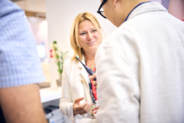  Messefotograf Berlin, Messefotografie Dienstleistungen, Messefotograf Preise Berlin, Messestand Fotografie, Messefotografie, Messegesellschaften, Professioneller Messefotograf Berlin, Messestand Dokumentation, Messefotograf, Messeauftritte, Messefotografie, Messestandgestaltung, Messefotograf, Messeimpressionen, Produktfotografie auf Messen, Messefotograf, Messeevents, Messefotografie, Messebesucher, Messefotografie, Berliner Messehallen, Messefotografie, Firmenauftritt, Messefotograf, Messestände in Berlin, Messefotografie, Fachmessen Berlin, Messefotografie, Ausstellerportfolios, Messefotografie, Messekatalogbilder, Messefotograf Berliner Messekalender