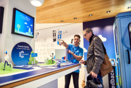  Ladeneröffnung Fotograf Berlin, Geschäftseröffnung Fotografie, Ladenöffnung Eventfotograf Berlin, Ladenöffnungsreportage Berlin, Ladenöffnungsfotografie Preise, Ladenöffnungsevent Fotograf Berlin, Einkaufszentrum Eröffnungsfotograf, Ladenöffnung Fotografie Portfolio, Shop Opening Fotograf Berlin, Ladenöffnung Pressefotografie, Ladenöffnung PR-Fotos Berlin, Fotograf für Store Opening, Ladenöffnung Imagefotos, Geschäftsneueröffnung Fotograf, Ladenöffnung Eventdokumentation, Berliner Ladeneröffnungsfotos, Ladenöffnungsfotograf Firmenevent, Fotoreportage Ladeneröffnung, Ladenöffnung Social Media Fotos, Fotograf für Einzelhandelseröffnung Berlin, o2